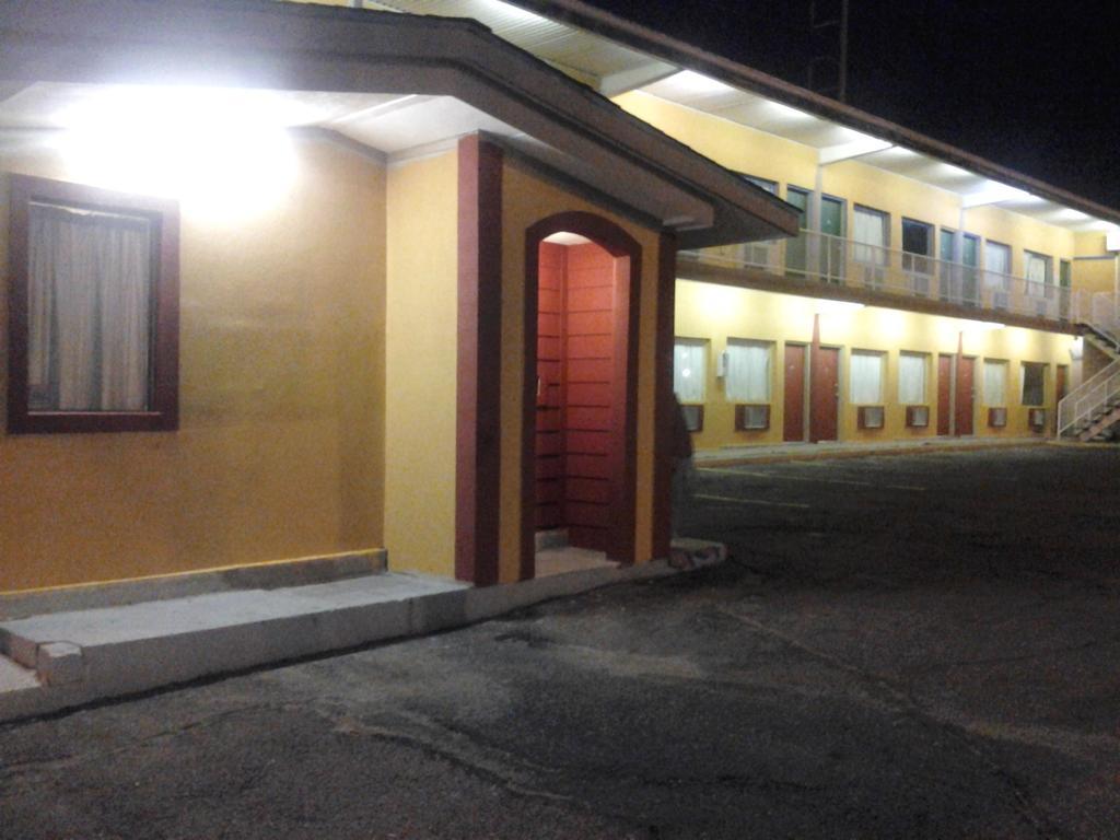 Sweets Inn Motel La Nouvelle-Orléans Extérieur photo